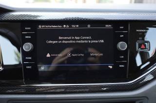 VOLKSWAGEN Taigo usata, con Apple CarPlay