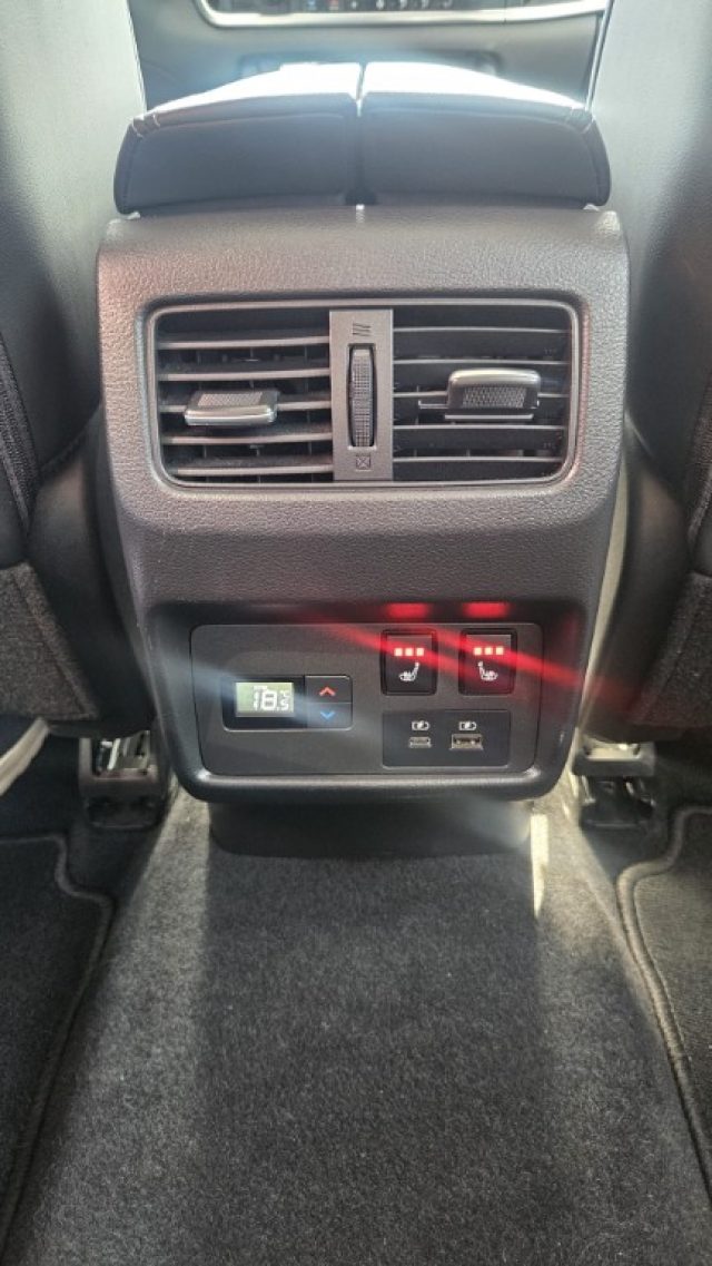 NISSAN X-Trail usata, con Interni in pelle
