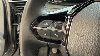 PEUGEOT 2008 usata, con Autoradio