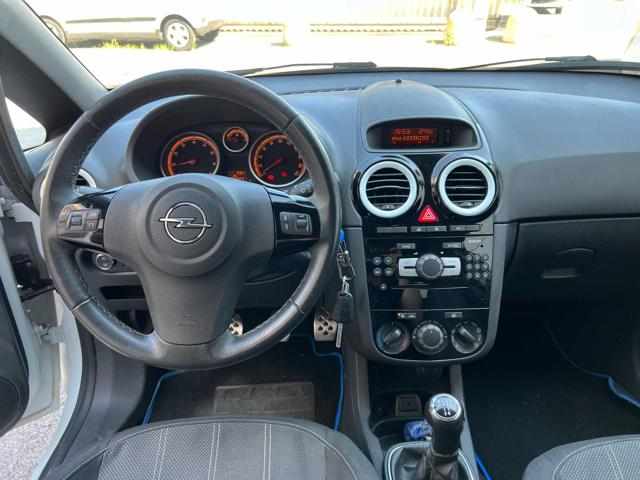 OPEL Corsa usata, con Chiusura centralizzata