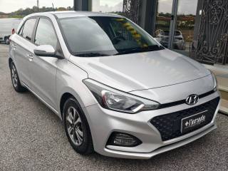 HYUNDAI i20 usata, con Airbag