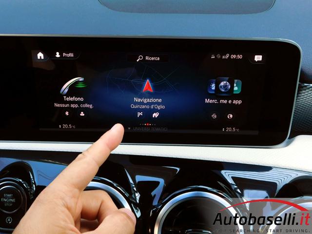 MERCEDES-BENZ A 180 usata, con Sistema di parcheggio automatico
