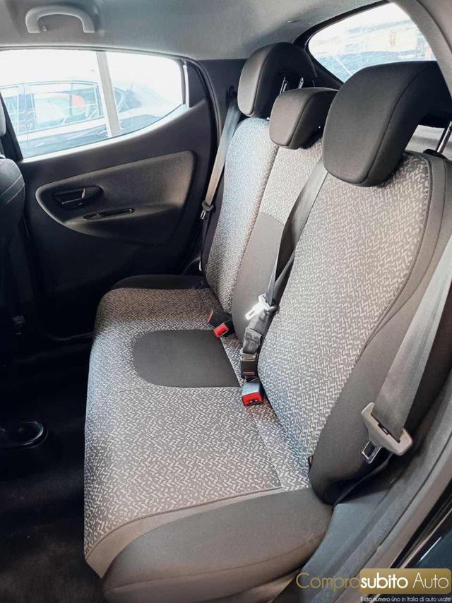 LANCIA Ypsilon usata, con Park Distance Control