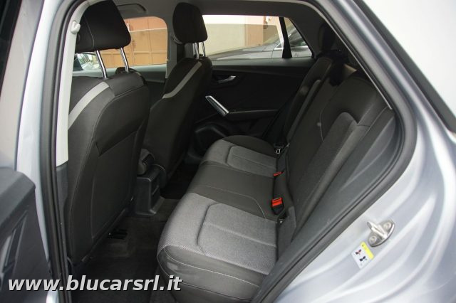 AUDI Q2 usata 11