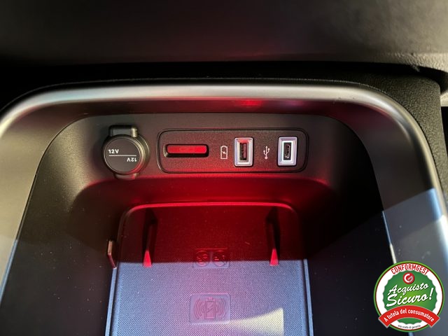 JEEP Avenger usata, con Touch screen
