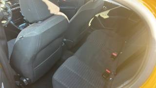 PEUGEOT 208 usata, con Autoradio