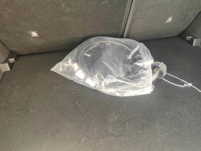 JEEP Avenger usata, con Specchietti laterali elettrici