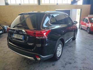 MITSUBISHI Outlander usata, con Autoradio