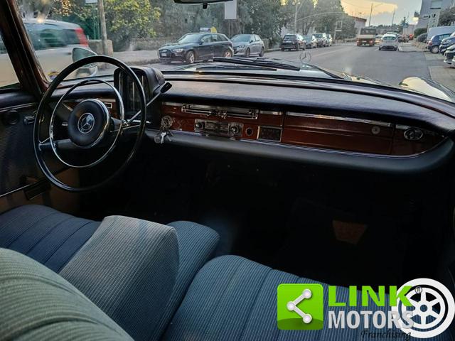 MERCEDES-BENZ 220 usata 22