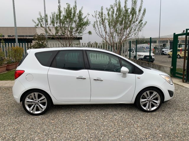 OPEL Meriva usata, con Autoradio