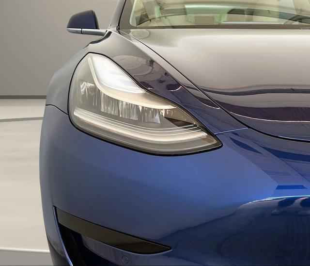 TESLA Model 3 usata, con Controllo vocale