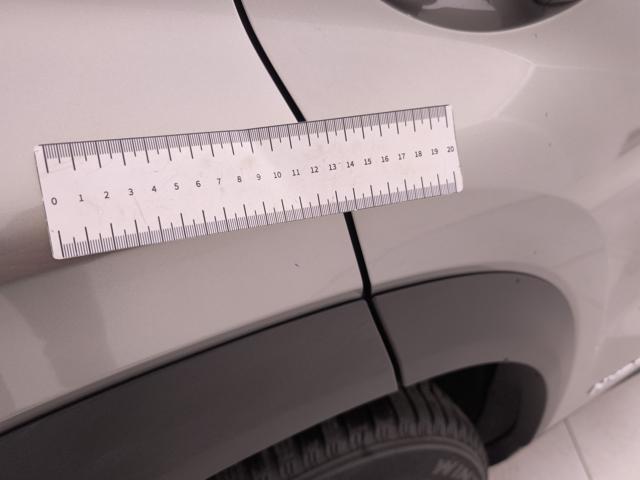 LEXUS NX 300h usata, con Isofix