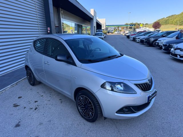 LANCIA Ypsilon usata, con Airbag laterali
