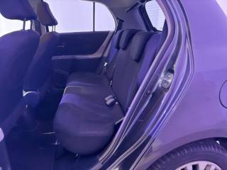 TOYOTA Yaris usata 4