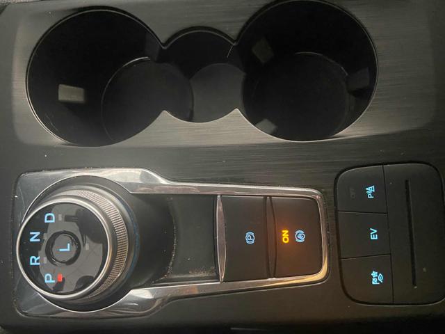 FORD Kuga usata, con Sistema di navigazione