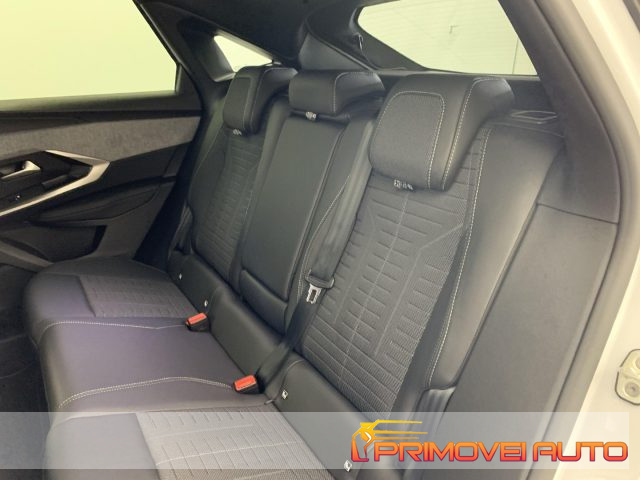 PEUGEOT 3008 usata, con Bracciolo