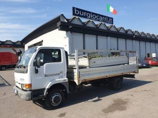 NISSAN Cabstar usata, con Fendinebbia