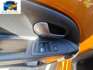 VOLKSWAGEN up! usata 18