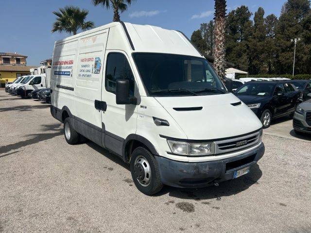 IVECO Daily usata, con Alzacristalli elettrici
