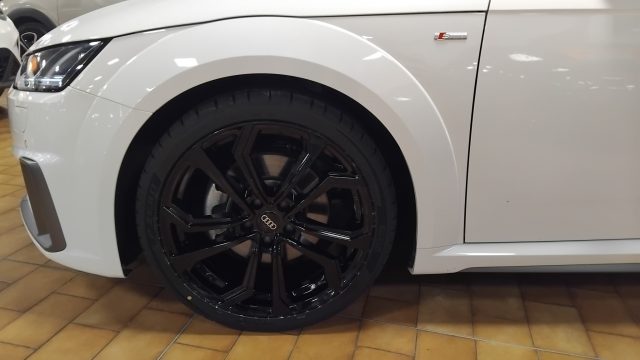 AUDI TT usata, con Airbag Passeggero