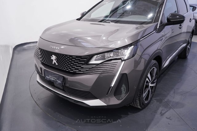 PEUGEOT 5008 usata, con Airbag testa