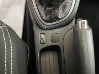 RENAULT Clio usata, con Bluetooth