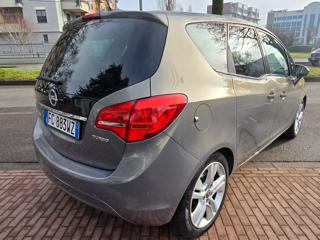 OPEL Meriva usata, con Autoradio