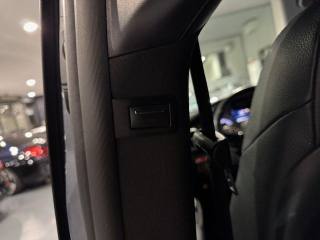 MERCEDES-BENZ V 250 usata, con Sensori di parcheggio anteriori