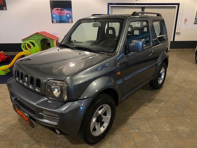 SUZUKI Jimny usata, con MP3