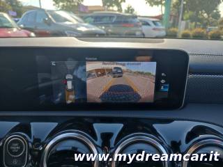 MERCEDES-BENZ CLA 200 usata, con Fari LED