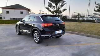 VOLKSWAGEN T-Roc usata, con MP3