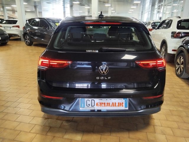 VOLKSWAGEN Golf usata, con Autoradio