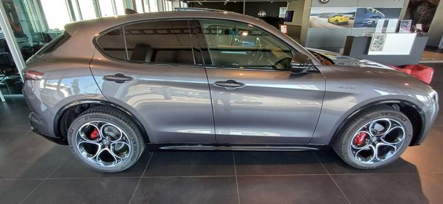 ALFA ROMEO Stelvio usata, con Alzacristalli elettrici