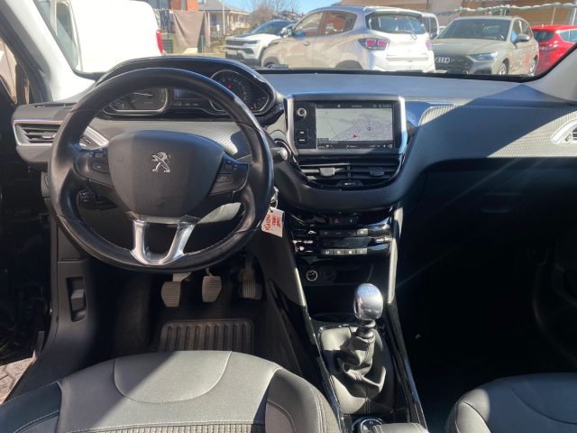 PEUGEOT 2008 usata, con USB