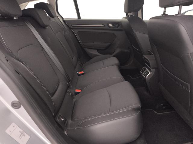 RENAULT Megane usata, con Specchietti laterali elettrici