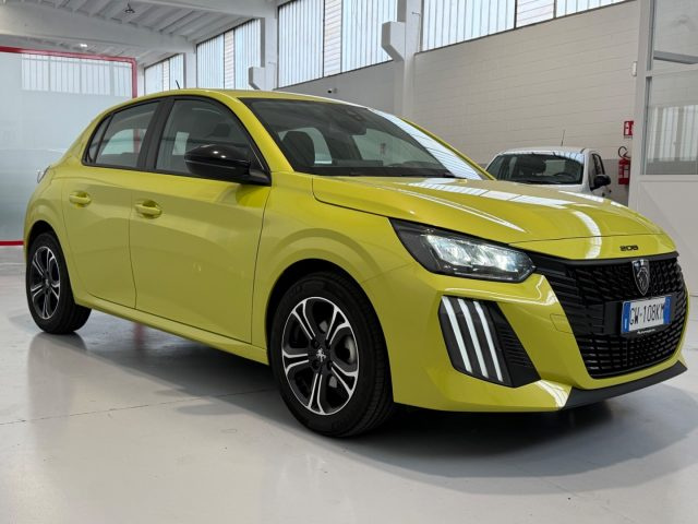 PEUGEOT 208 usata, con Autoradio