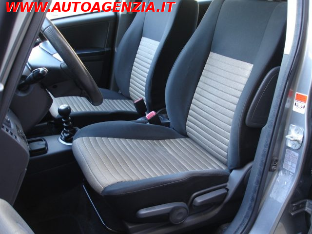 FIAT Sedici usata 8