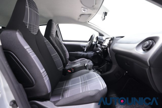 PEUGEOT 108 usata 42