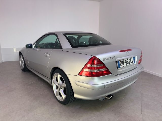 MERCEDES-BENZ SLK 200 usata 7