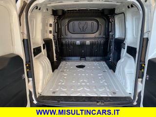 OPEL Combo usata, con Chiusura centralizzata telecomandata