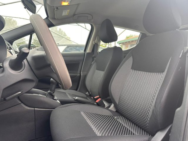 NISSAN Micra usata, con Autoradio