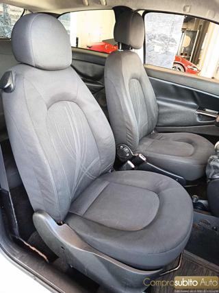 LANCIA Ypsilon usata 23