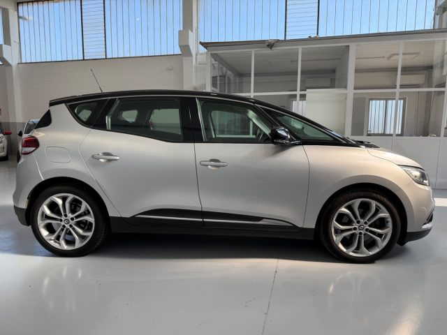 RENAULT Scenic usata, con Airbag Passeggero