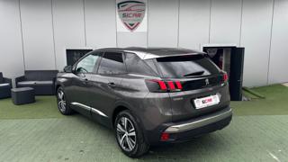 PEUGEOT 3008 usata, con Airbag