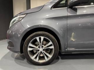 MERCEDES-BENZ V 250 usata, con Controllo elettronico della corsia