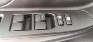 TOYOTA Yaris usata 49