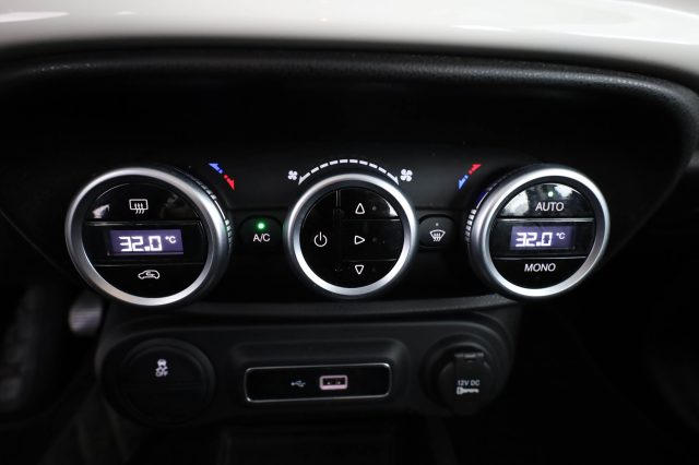 FIAT 500L usata 10