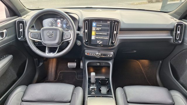 VOLVO XC40 usata, con Servosterzo