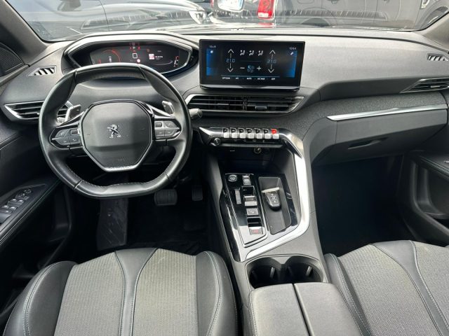 PEUGEOT 5008 usata, con Controllo automatico clima