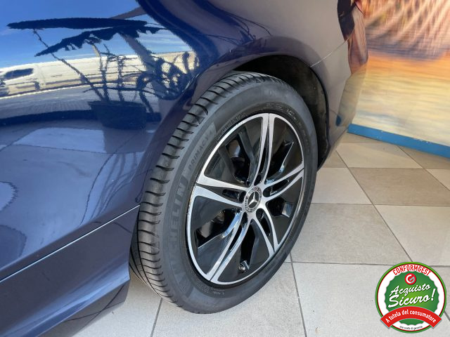 MERCEDES-BENZ C 220 usata, con Tettuccio apribile